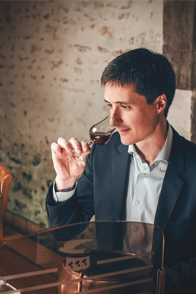 partner-martell-cognac-01-2zu3-thumb